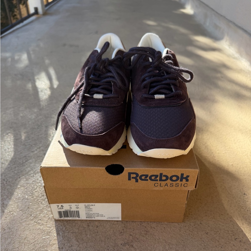 Reebok CL Nylon
